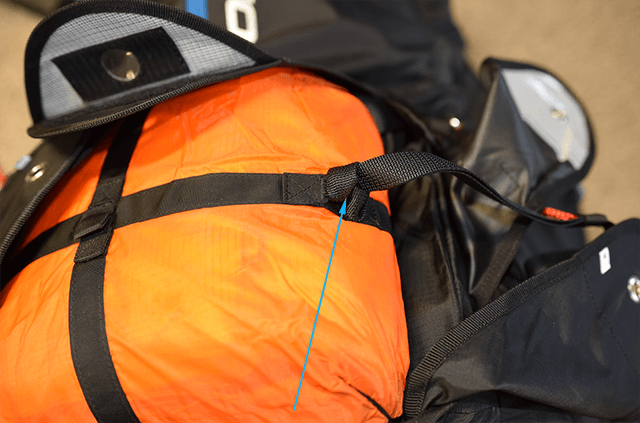 It is advised to attach the deployment handle to the loop on the side of the deployment bag.